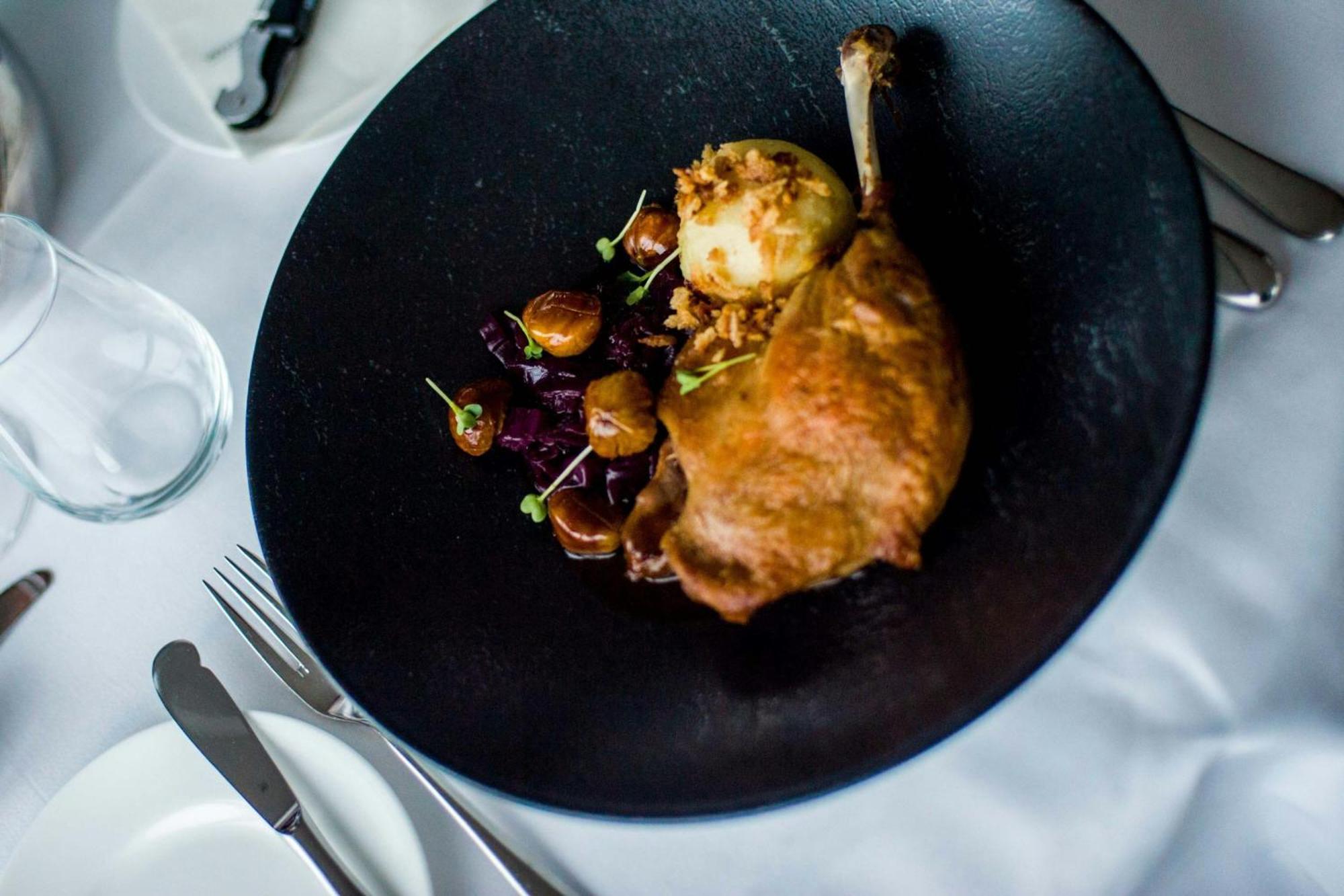 The Westin Hamburg Elbphilharmonie Hotel Ngoại thất bức ảnh A duck confit prepared with a red wine sauce